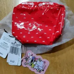 Hello Kitty × LeSportsac　ポーチ