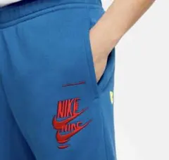 Item thumbnail for item e687ccfd-3df5-43ca-9943-2af6e5da7669