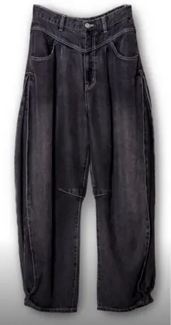 オズモーシス　セルロースデニムタックパンツ　 ブラックのサムネイル