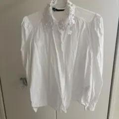 ZARA＊刺繍パール付き＊ホワイトシャツ＊ブラウス