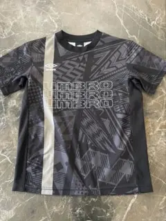 140cm umbro サッカーウェア　Tシャツ
