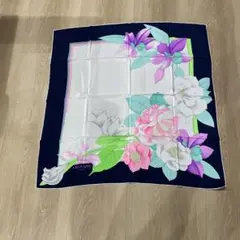 2026年最新】レオナール スカーフの人気アイテム - メルカリ