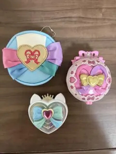 ひ*な様 【未使用】わんだふるパクト シャイニーキャッツパクト キャリーセット