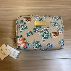 新品　未使用　PAUL＆JOE ヌネット　ポーチ　 花柄