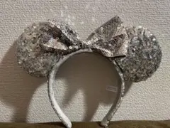 ディズニー　ミニーマウス　耳カチューシャ シルバー