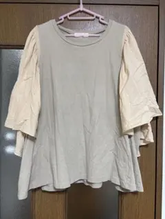 FONT LAB ベージュ 五分袖 Tシャツ