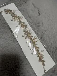 パールとクリスタルのヘアアクセサリー