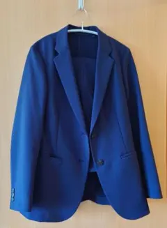 【未着用】ユニクロ 感動ジャケット・パンツスーツ【セット】