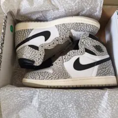 Nike Air Jordan 1 Retro High OG セメント