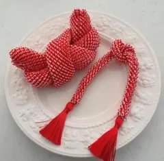 ④七五三　髪飾り　赤色　総絞り　かのこ　ちんころセット