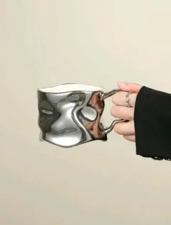 Item thumbnail for item 43cf7162-33d3-44c6-ac07-b6d36417f4ec