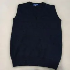Vネックセーター 130cm 幼稚園　スクール