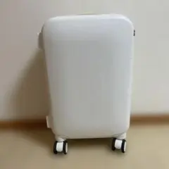 2026年最新】AWw スーツケースの人気アイテム - メルカリ