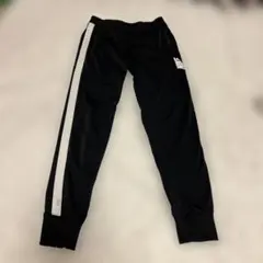 Nike ブラックジャージパンツ　トラックパンツ　M