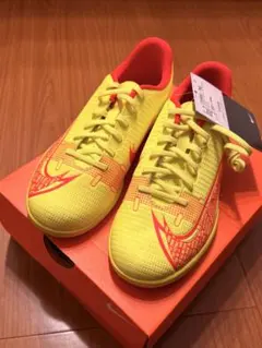 未使用　ナイキ JR VAPOR 14 CLUB IC 22.5cm