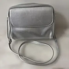 OPAQUE.CLIP フラップポケット付きミニショルダーバッグ シルバー