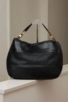 マークバイマークジェイコブス レザーショルダー 黒