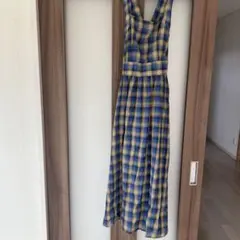 チェックエプロン　ワンピース
