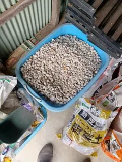 鉢底石のサムネイル