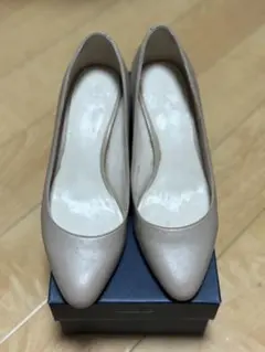 COLE HAAN コールハーン パンプス　ウォータープルーフ　6B 23.5