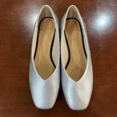 PLST クッションパンプス ローヒール シルバー23.5㎝　足ふわっと包まれる