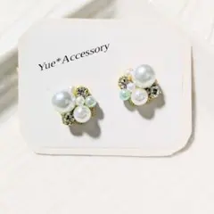 D-250　ハンドメイド☆ビジューピアス／イヤリング