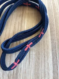 ネイビーブルーと赤の帯締め