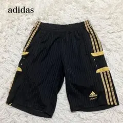 adidas ストライプ ショート　ハーフパンツ　サイドライン　スポーツウェア