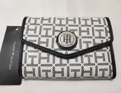 【トミーヒルフィガー】三つ折り財布　モノグラム　ネイビー　【上品＆収納力抜群！】
