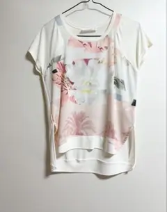 ZARA レディーストップス　フラワープリント 半袖Tシャツ S MEX26