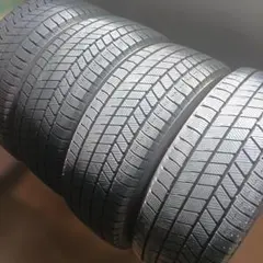 ブリヂストン ブリザック vrx3．235/50R18.22年製．9.5分山4本 - メルカリ