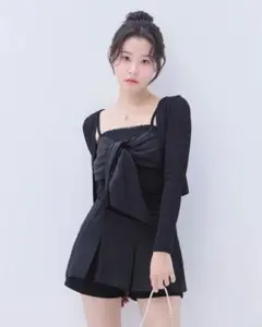 yilon LACE PLEATS PANTS SKIRT