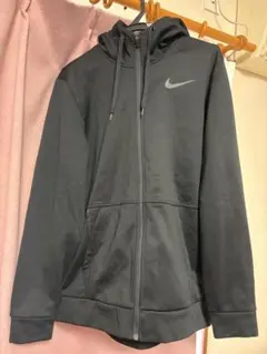 Nike フルジップパーカー ブラック