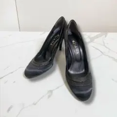 DIANA ブラック　パンプス