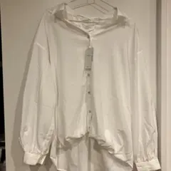 新品未使用　イング　INGNI ホワイト ボタンシャツ レースアップ