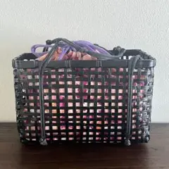 和装用バッグ 黒 編み込み素材 花柄巾着付き