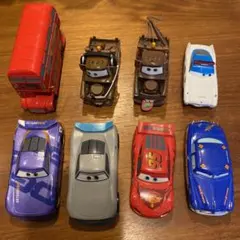 カーズ　ミニカー　8台セット　ディズニーピクサー