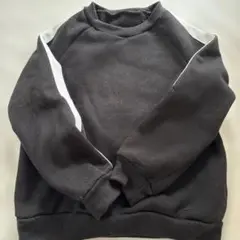 SHEIN 黒 トレーナー 10Y シーン