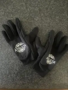 Item thumbnail for item 8c27678e-d18c-45b6-b100-62f3adbb9420