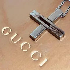 美品 グッチ ネックレス カットアウトG クロス 燻加工 925 袋&証明書付きのサムネイル
