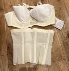 ワコール　ブライダルインナー　F75