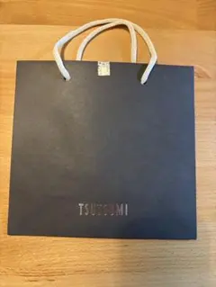 Item thumbnail for item 8268f311-ad38-43d6-9543-318912012eb1