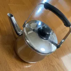 Item thumbnail for item e8847062-c70e-460f-b834-0d67249b261a