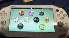 か*み様 PS Vita PCH-2000 8GBメモリーカード SAO付き