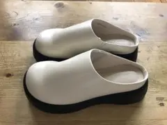 Item thumbnail for item aef24f60-bc9d-4027-903a-a22cca7b4735