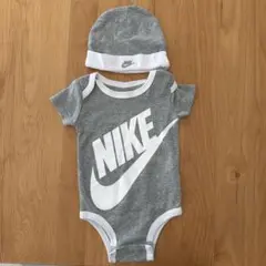 Nike グレー ロンパース 0-6ヶ月 帽子付き