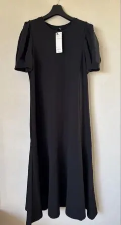 GUボリュームスリーブワンピース ブラック L 新品　未使用