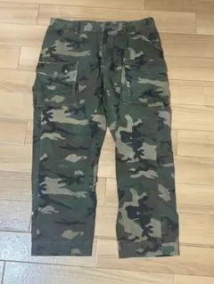 カーゴパンツ 迷彩