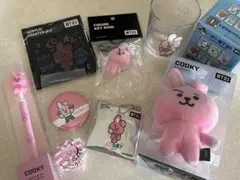 2点セット】bt21 釜山限定 ぬい マスコット TATA COOKY - メルカリ