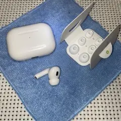 【片耳】Apple Airpods pro 2 「左耳＋ケース＋イヤーチップ」